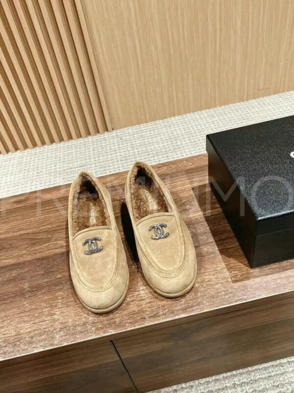 Chanel лоферы PR942838 3