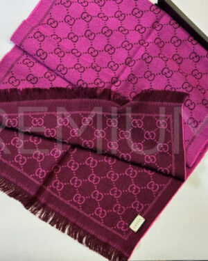 Gucci палантин PR595582