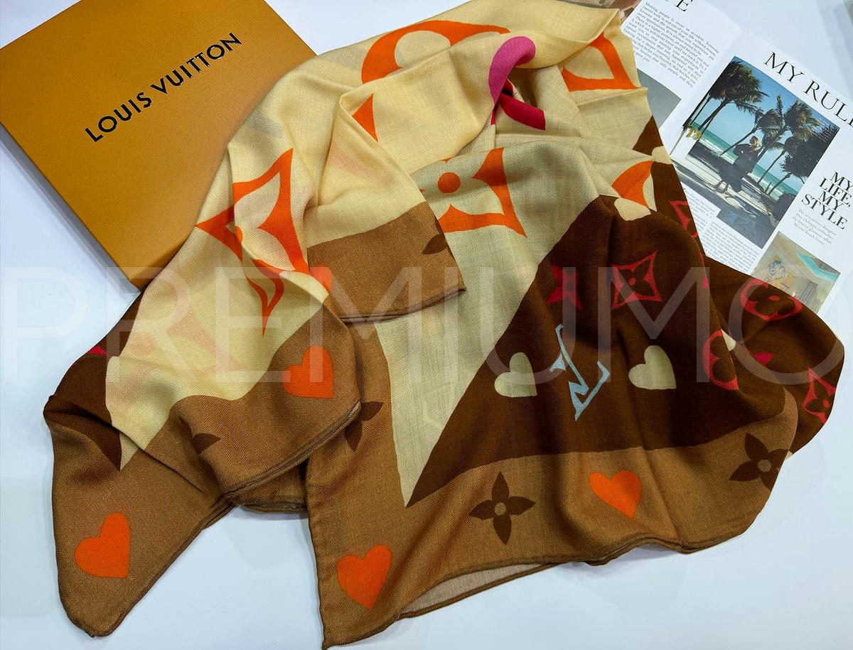 Louis Vuitton платок PR534184 Louis Vuitton платок PR534184