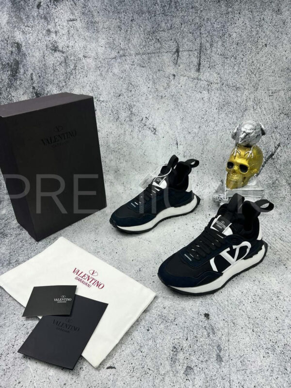 Valentino кроссовки PR862569