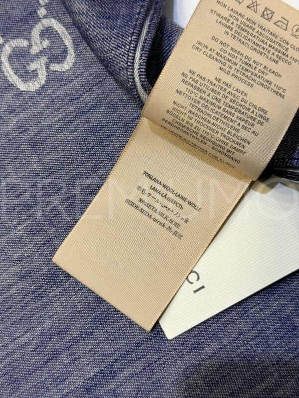 Gucci палантин PR322137 4