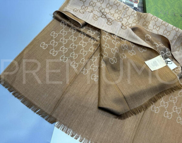 Gucci палантин PR599199 4