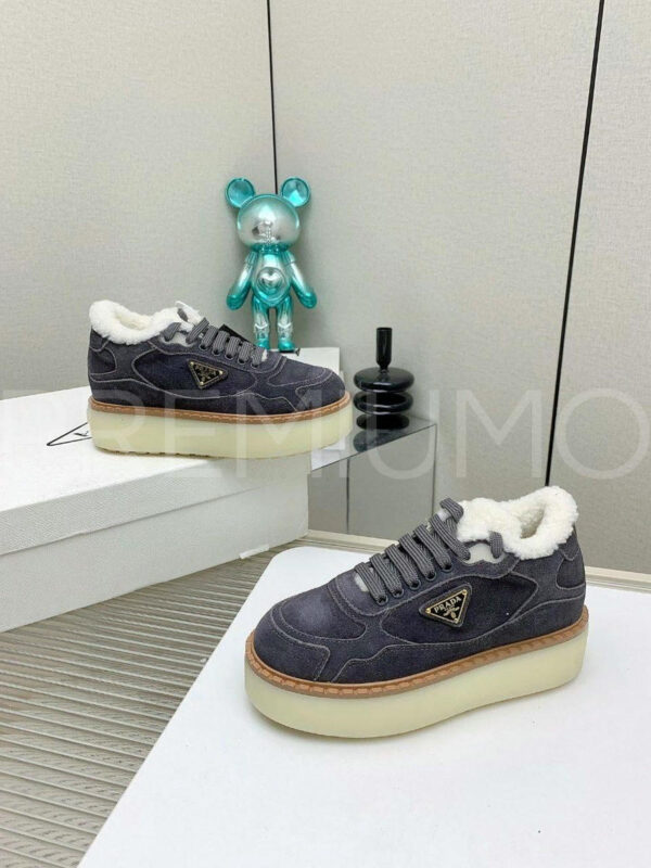 Prada кроссовки PR471593 4