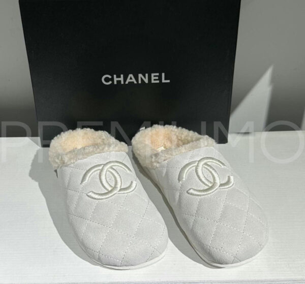 Chanel мюли PR317460