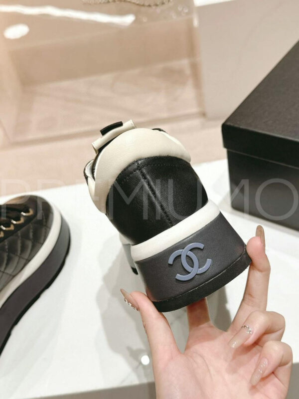 Chanel кроссовки PR769095 8