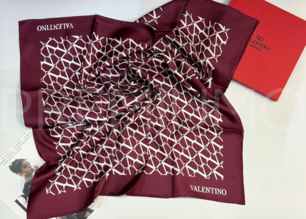 Valentino платок PR965124