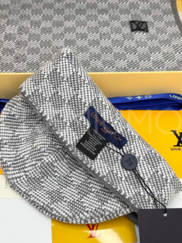 Louis Vuitton комплект PR823849 6