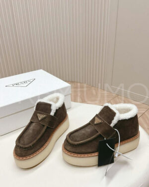 Prada лоферы PR663440
