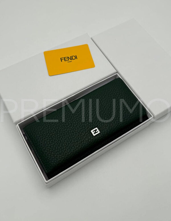 Fendi кошелек PR241453 2