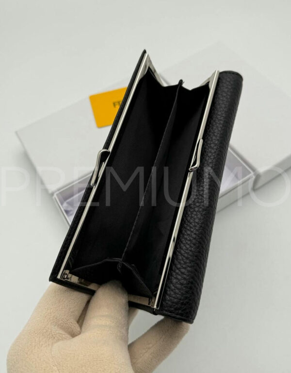 Fendi кошелек PR112239 7