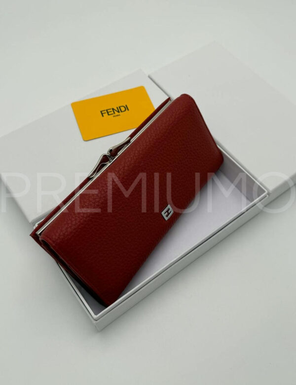 Fendi кошелек PR676171