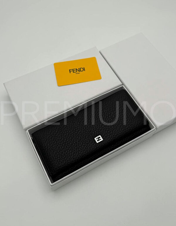 Fendi кошелек PR112239 4