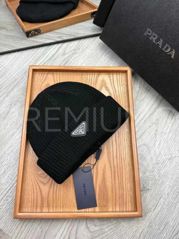 Prada шапка PR934024
