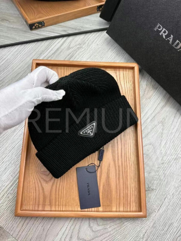 Prada шапка PR934024 4