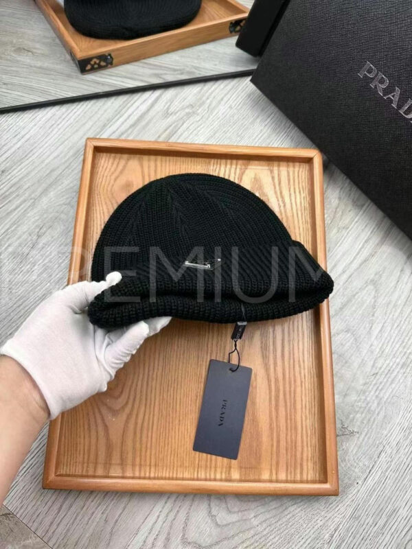 Prada шапка PR934024 5