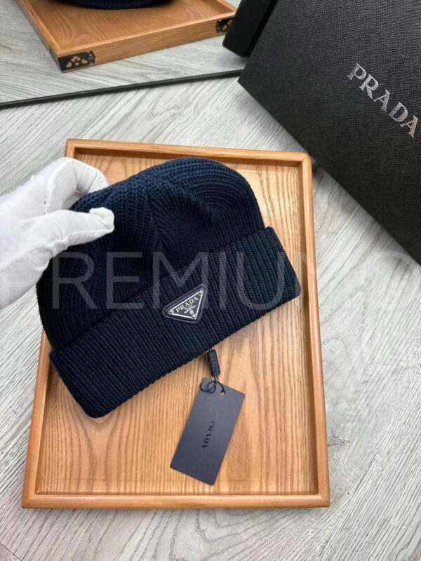 Prada шапка PR149844 2