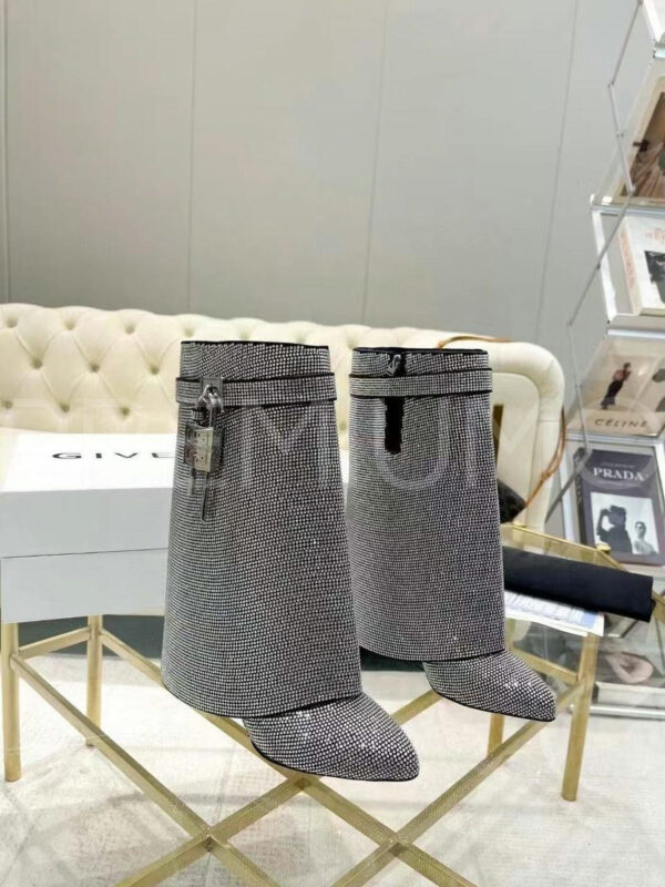 Givenchy сапоги PR501290