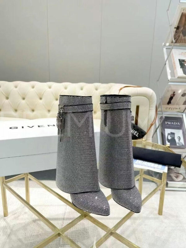Givenchy сапоги PR501290 2