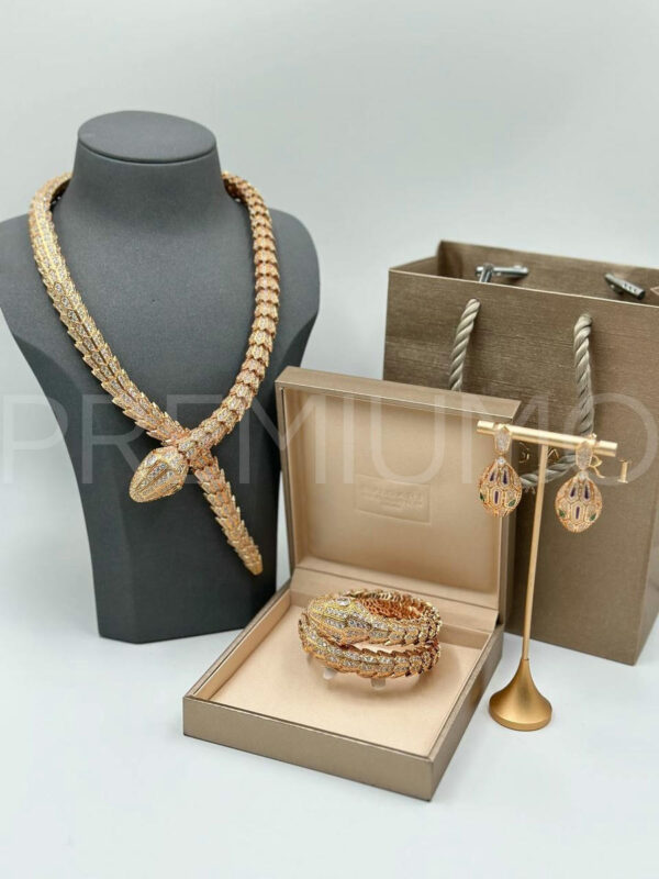 Bvlgari колье PR381940 3