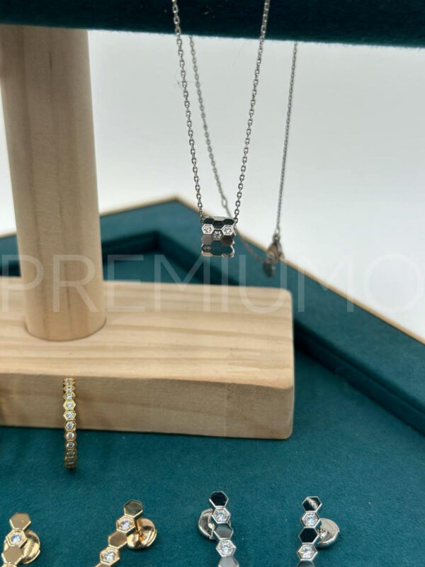 Chaumet кулон PR744000