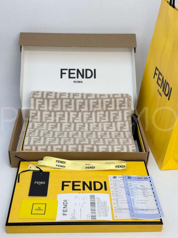Fendi шарф PR469262 3