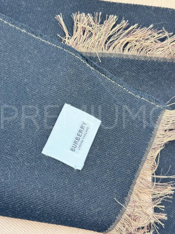 Burberry шарф PR978674 5