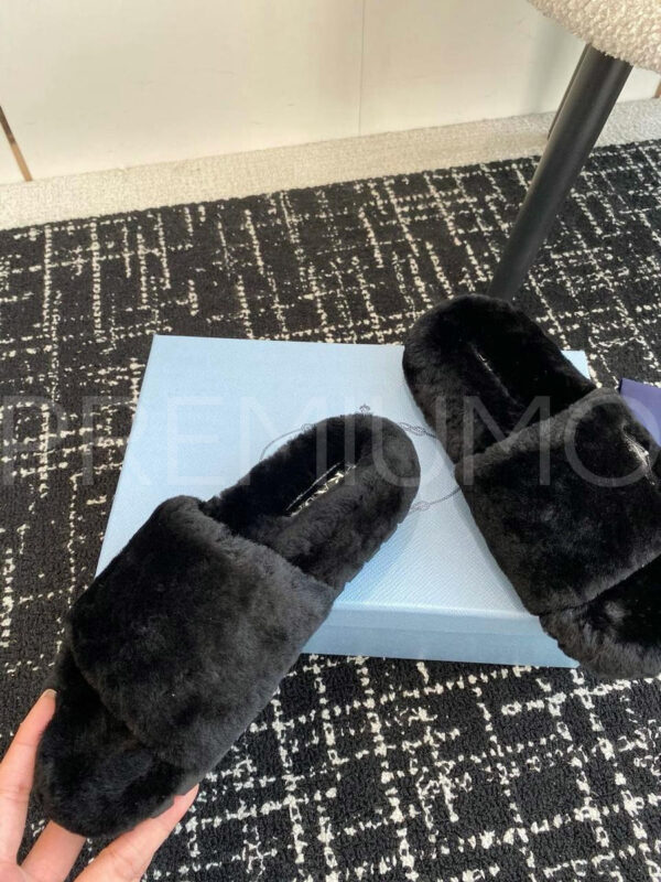 Prada шлепанцы PR458169 7