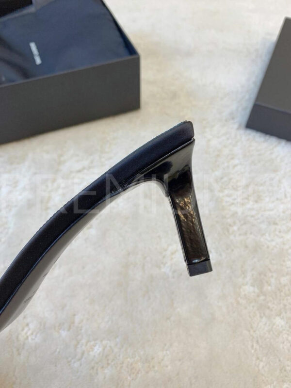Yves Saint Laurent сабо PR456993 2