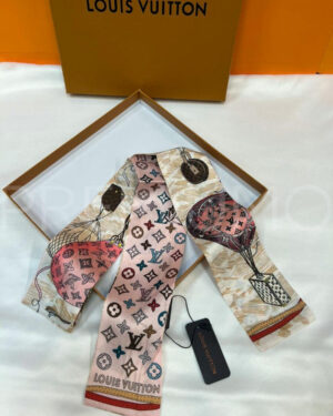 Louis Vuitton твилли PR300722