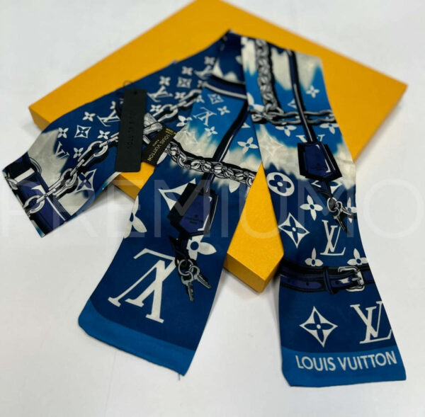 Louis Vuitton твилли PR396015
