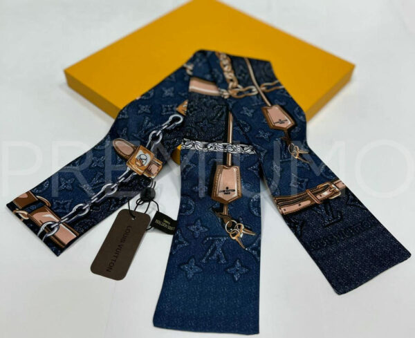 Louis Vuitton твилли PR254278