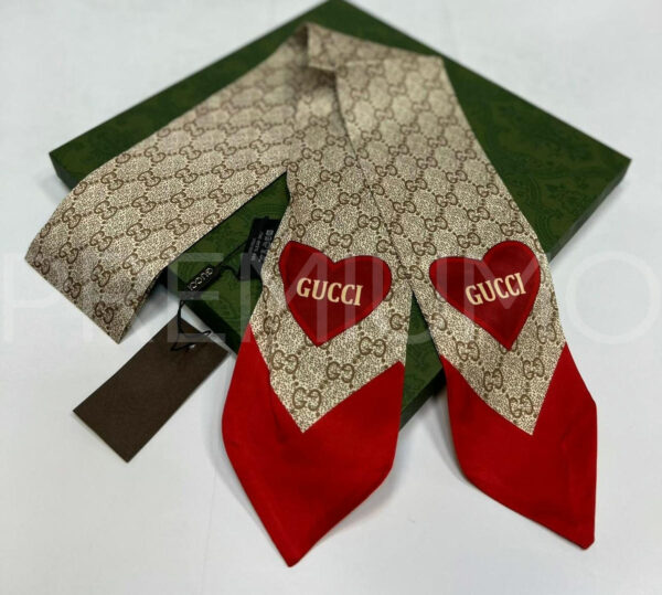 Gucci твилли PR656256