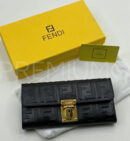 Fendi кошелек PR658941 5