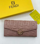 Fendi кошелек PR681888 6