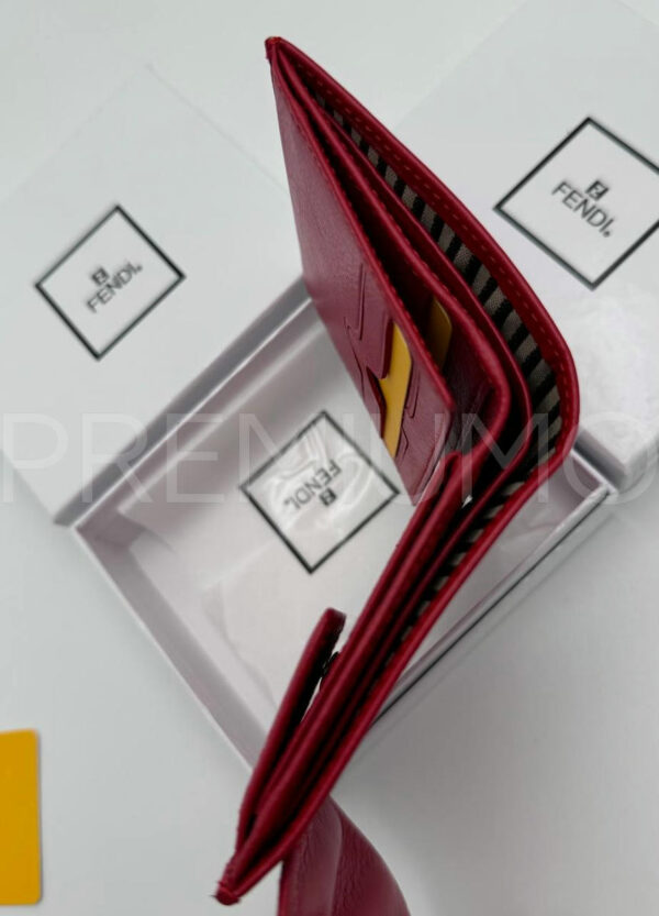 Fendi кошелек PR207391 4