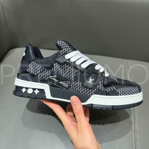 Louis Vuitton Trainer кроссовки PR960800 4