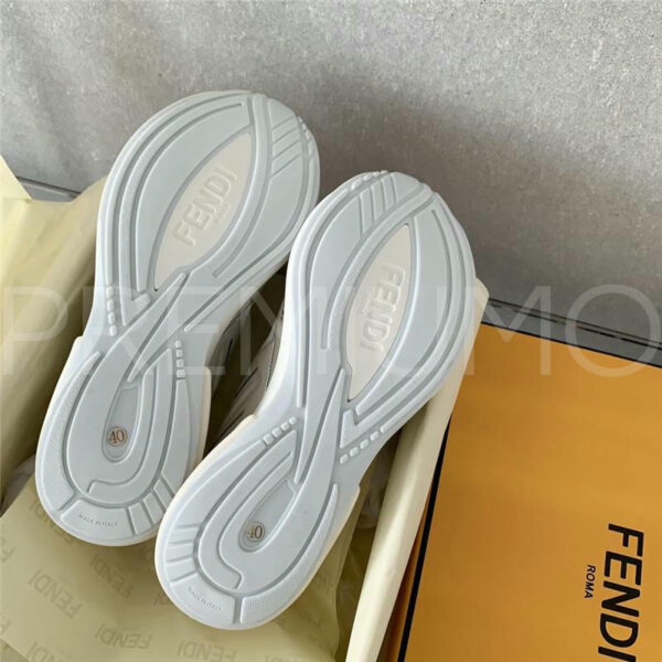 Fendi кроссовки PR354923 23