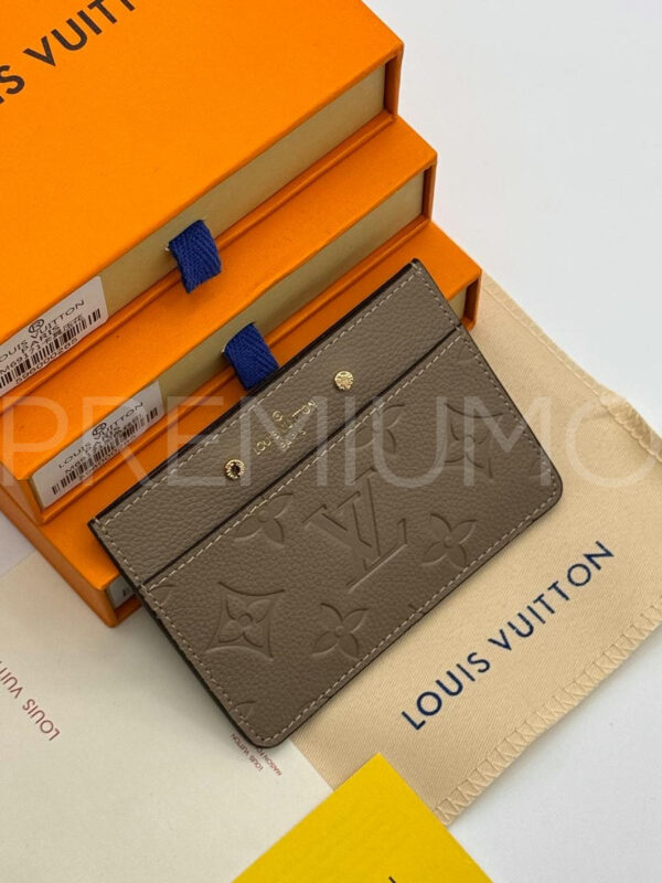 Louis Vuitton картхолдер PR231608 2