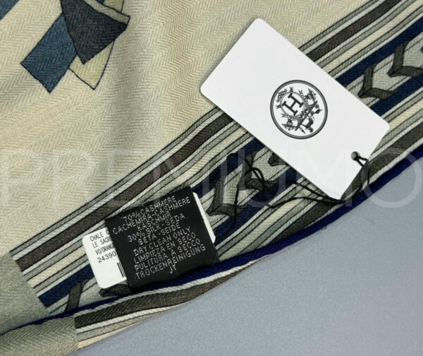 Hermes палантин PR618266 3