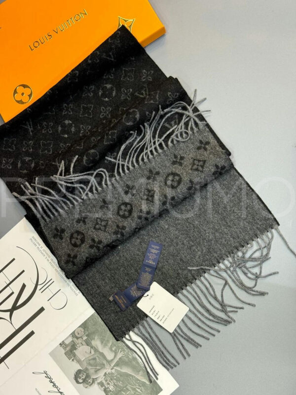 Louis Vuitton шарф PR519221 2