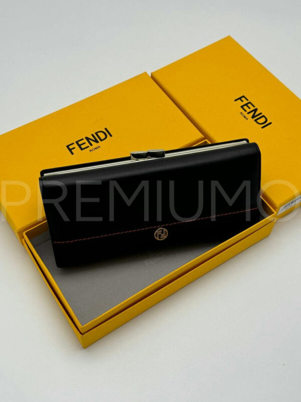 Fendi кошелек PR627534