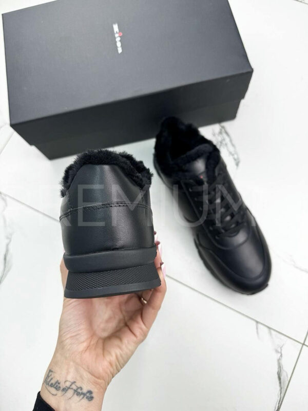 Kiton кроссовки кожаные трендовые PR116722 6