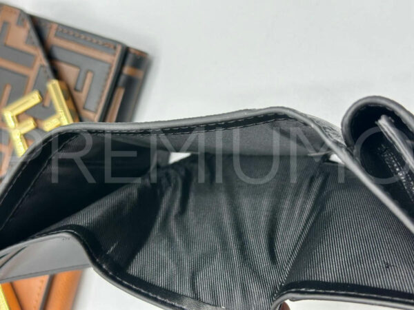 Fendi кошелек PR340424 4