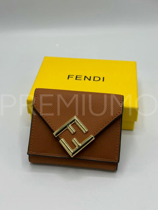 Fendi кошелек PR469143