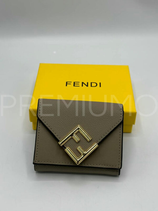 Fendi кошелек PR400260