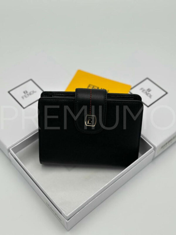 Fendi кошелек PR239519