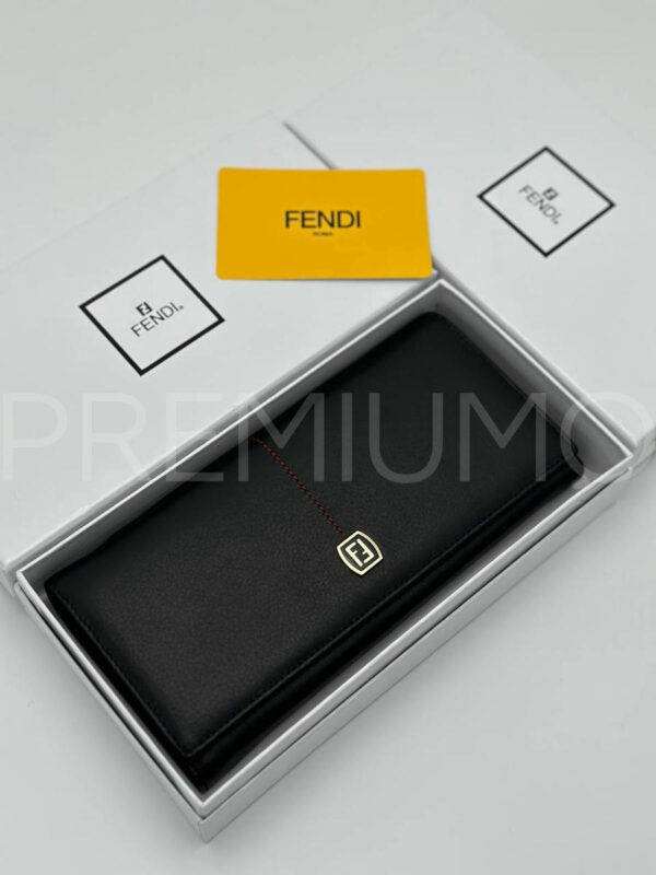 Fendi кошелек PR177511