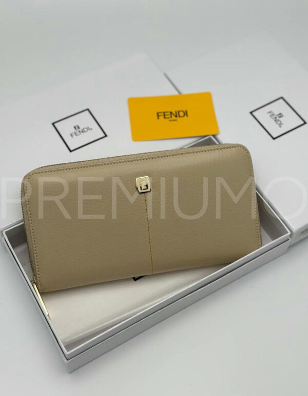 Fendi кошелек PR235385