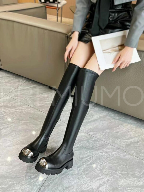 Balenciaga сапоги PR402526 6