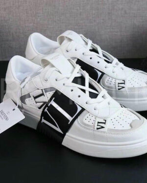 Valentino кроссовки PR180142